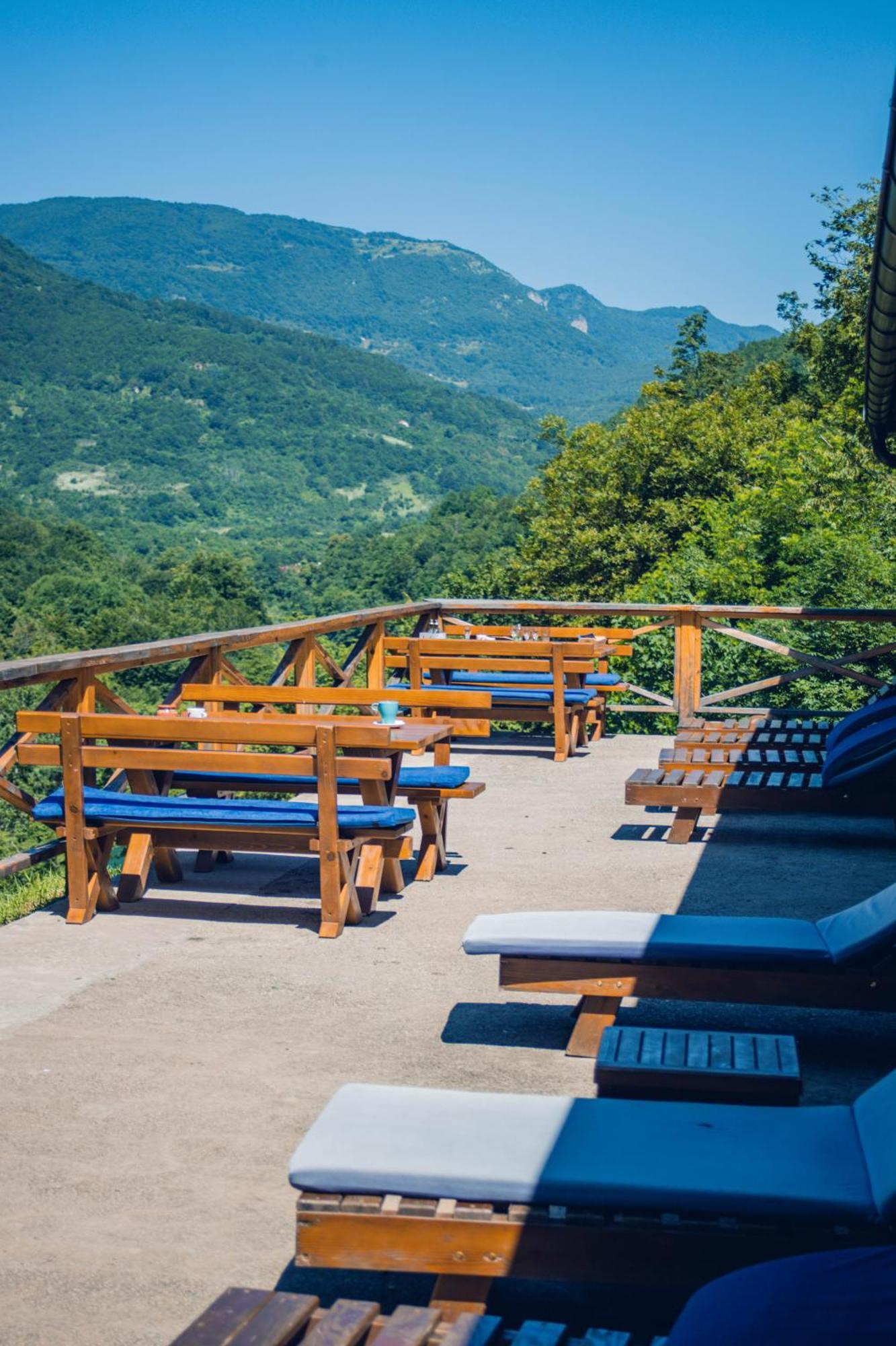 Outdoor Resort Tarasport Foca Extérieur photo